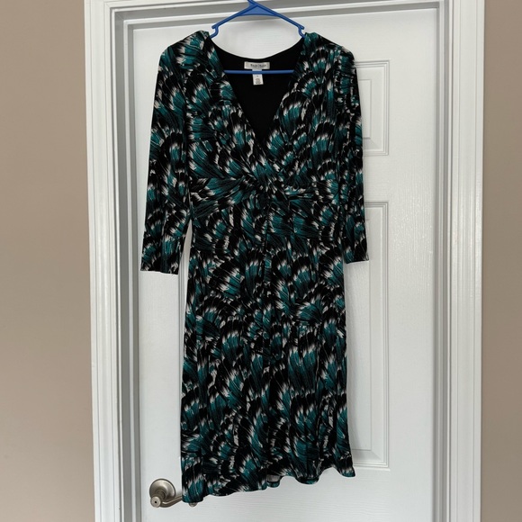 Patterned Dress - Picture 1 of 3